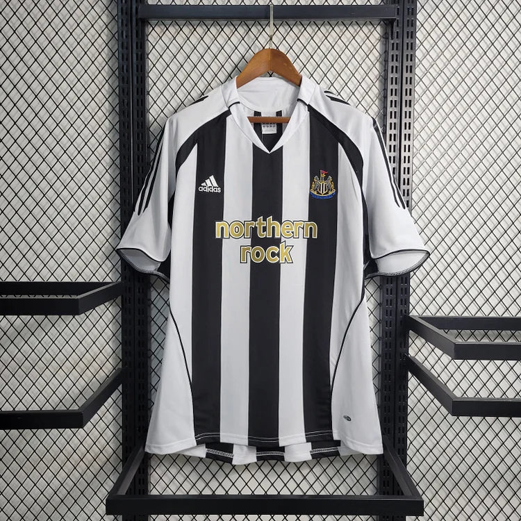 2004-2006 Newcastle United Retro Home Shirt