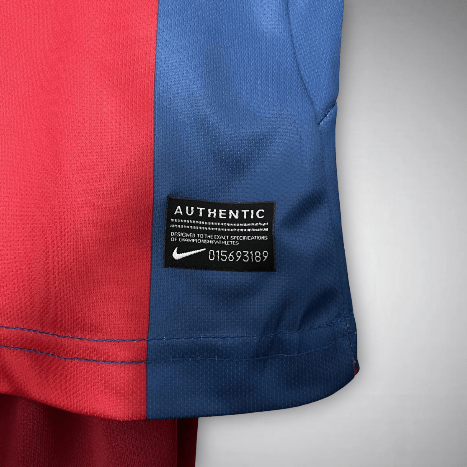 10/11 FC Barcelona Home Kids Kit