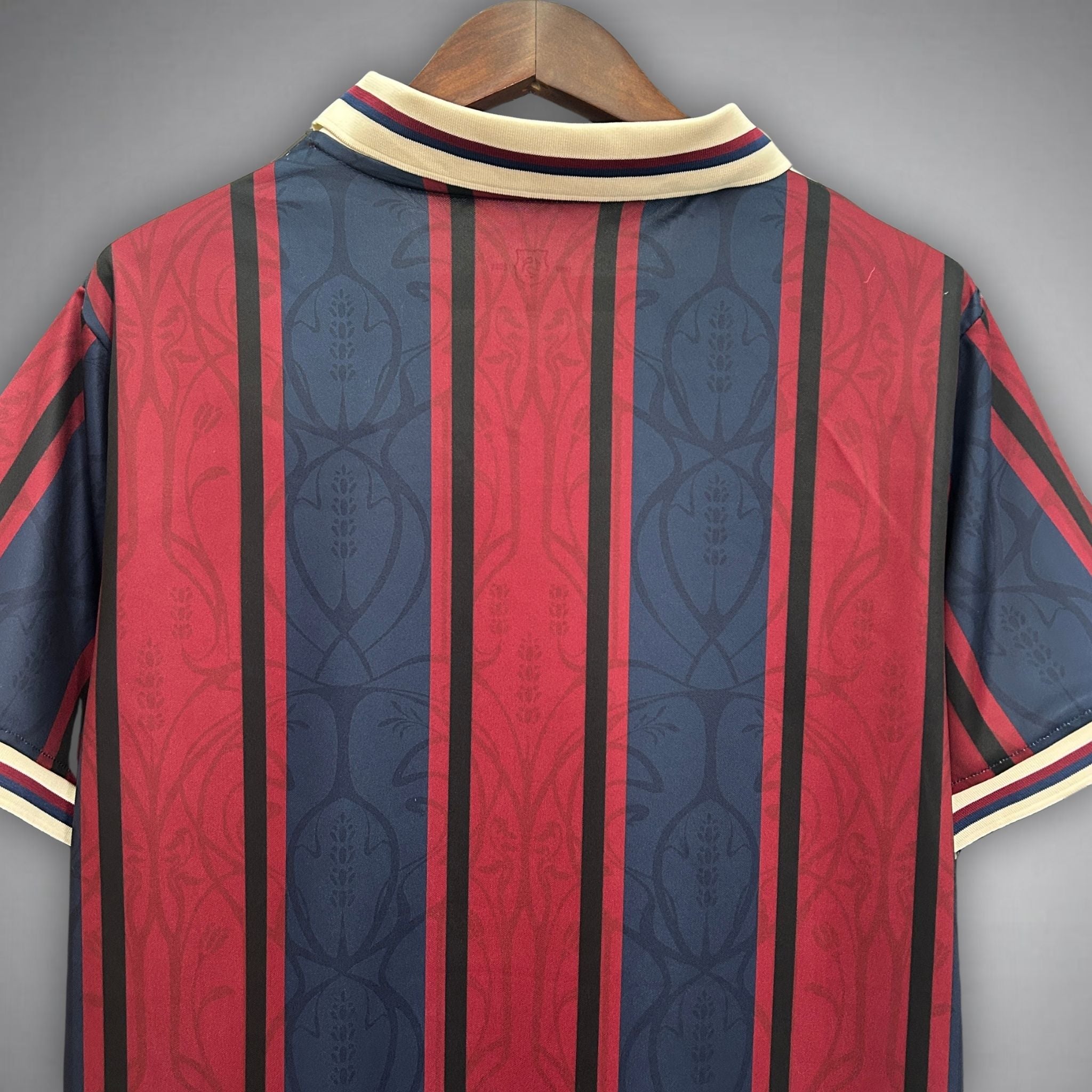 FC Barcelona Catalan Roots Kit