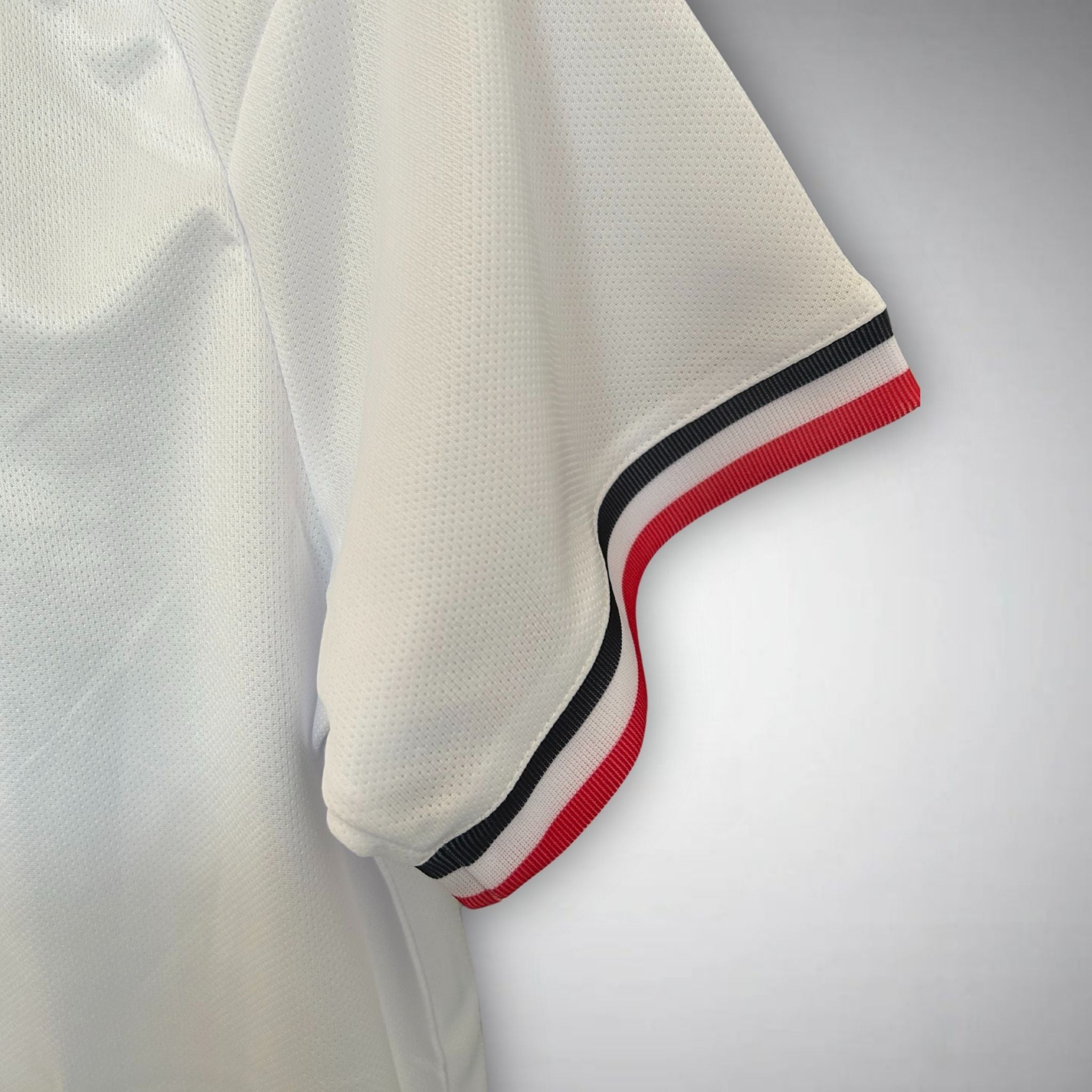 Manchester United Theatre of Dreams Kit