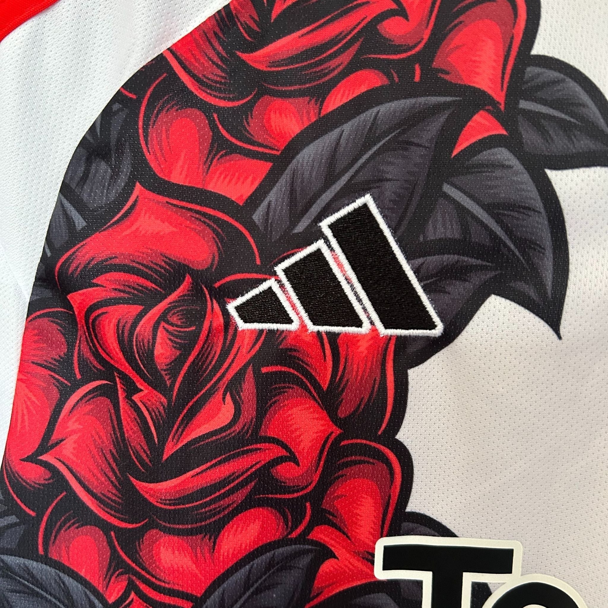 Manchester United Theatre of Dreams Kit