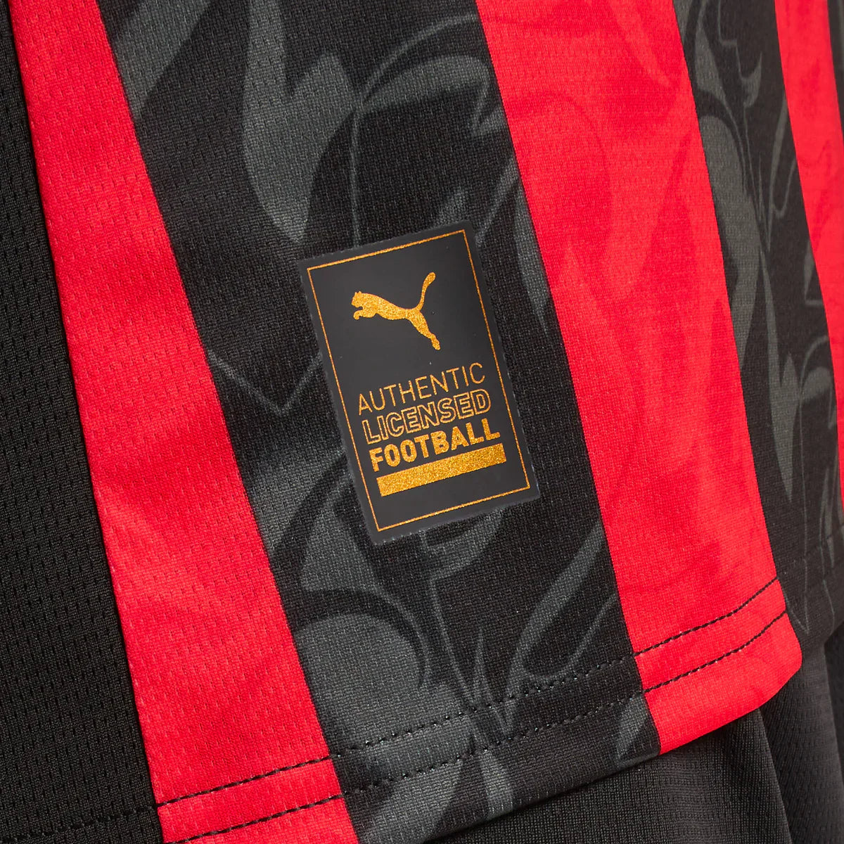 2025/26 AC Milan Long Sleeve Home Kit