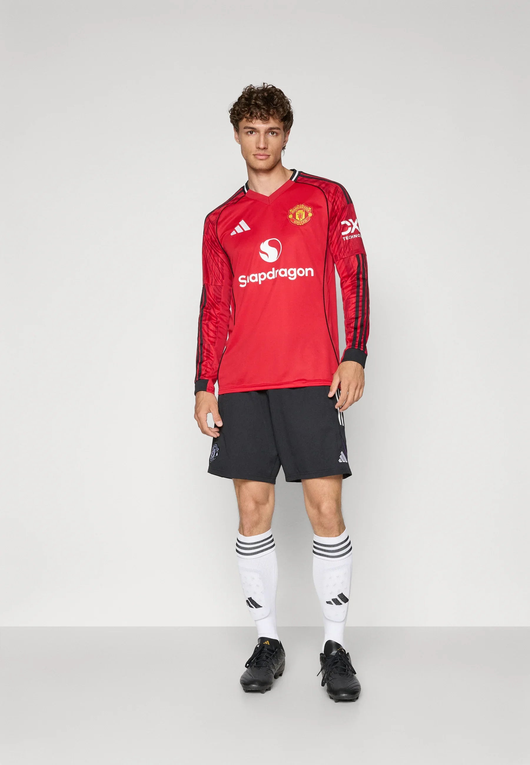 Manchester United 25/26 Home Shirt - Long Sleeve