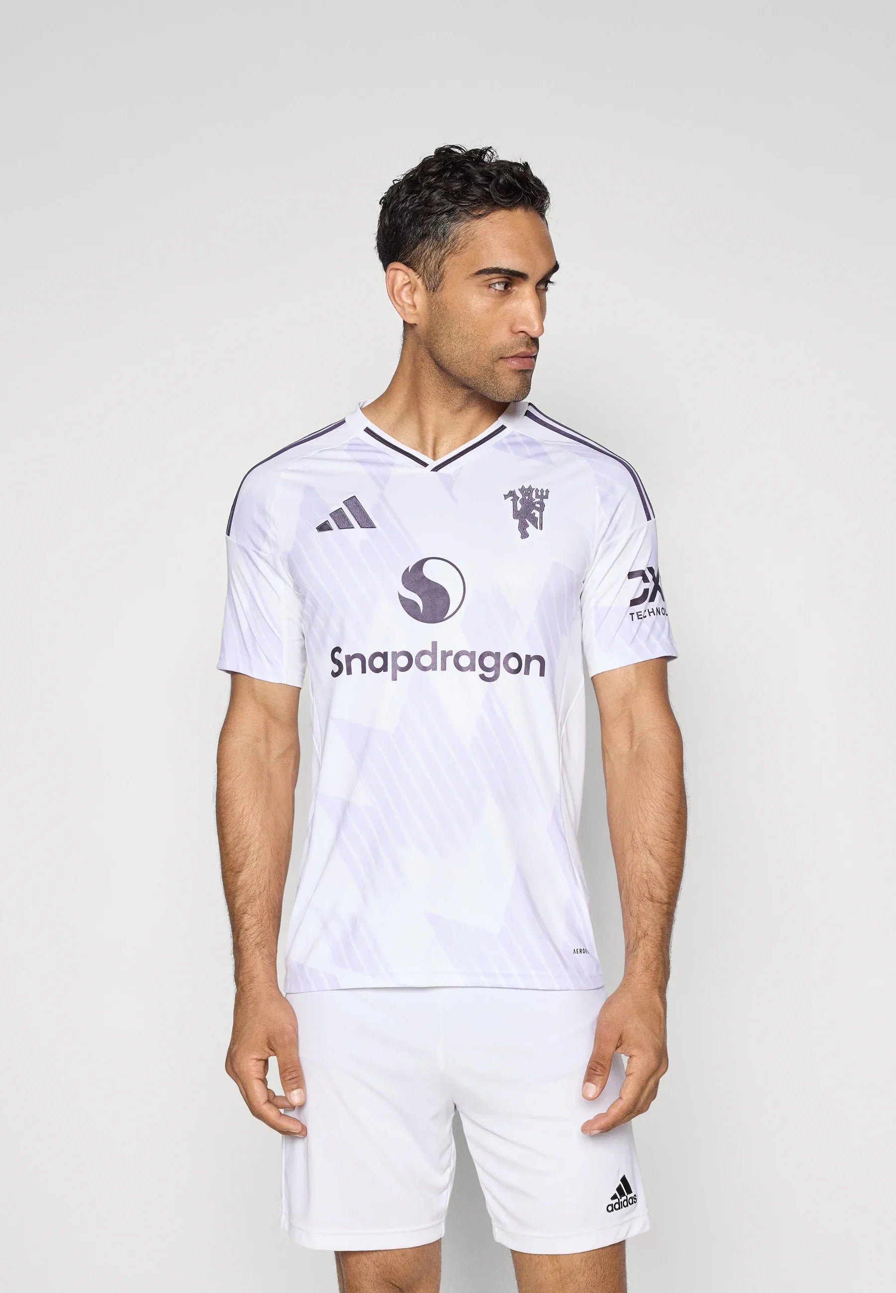Manchester United 25/26 Away Shirt
