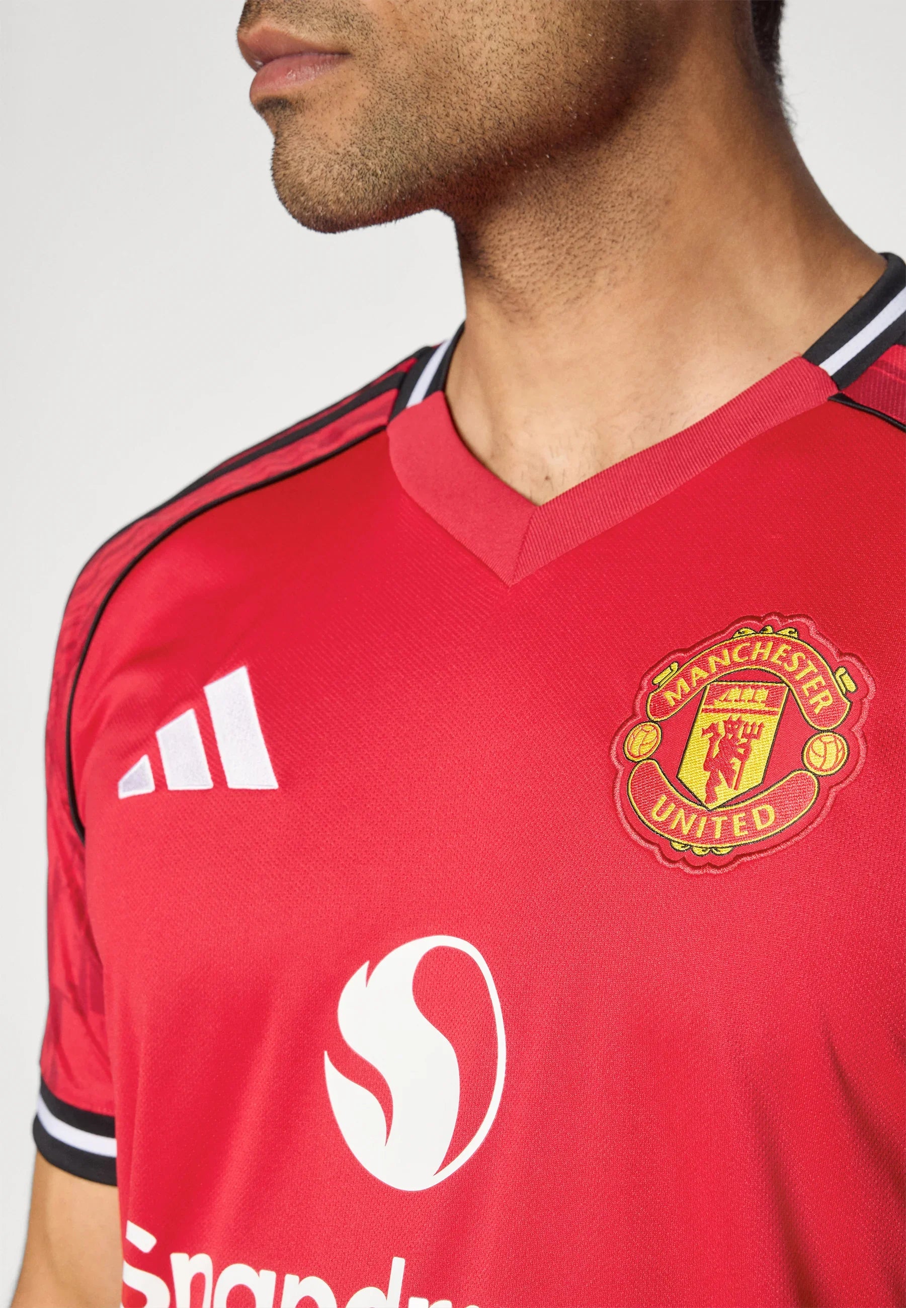 Manchester United 25/26 Home Shirt