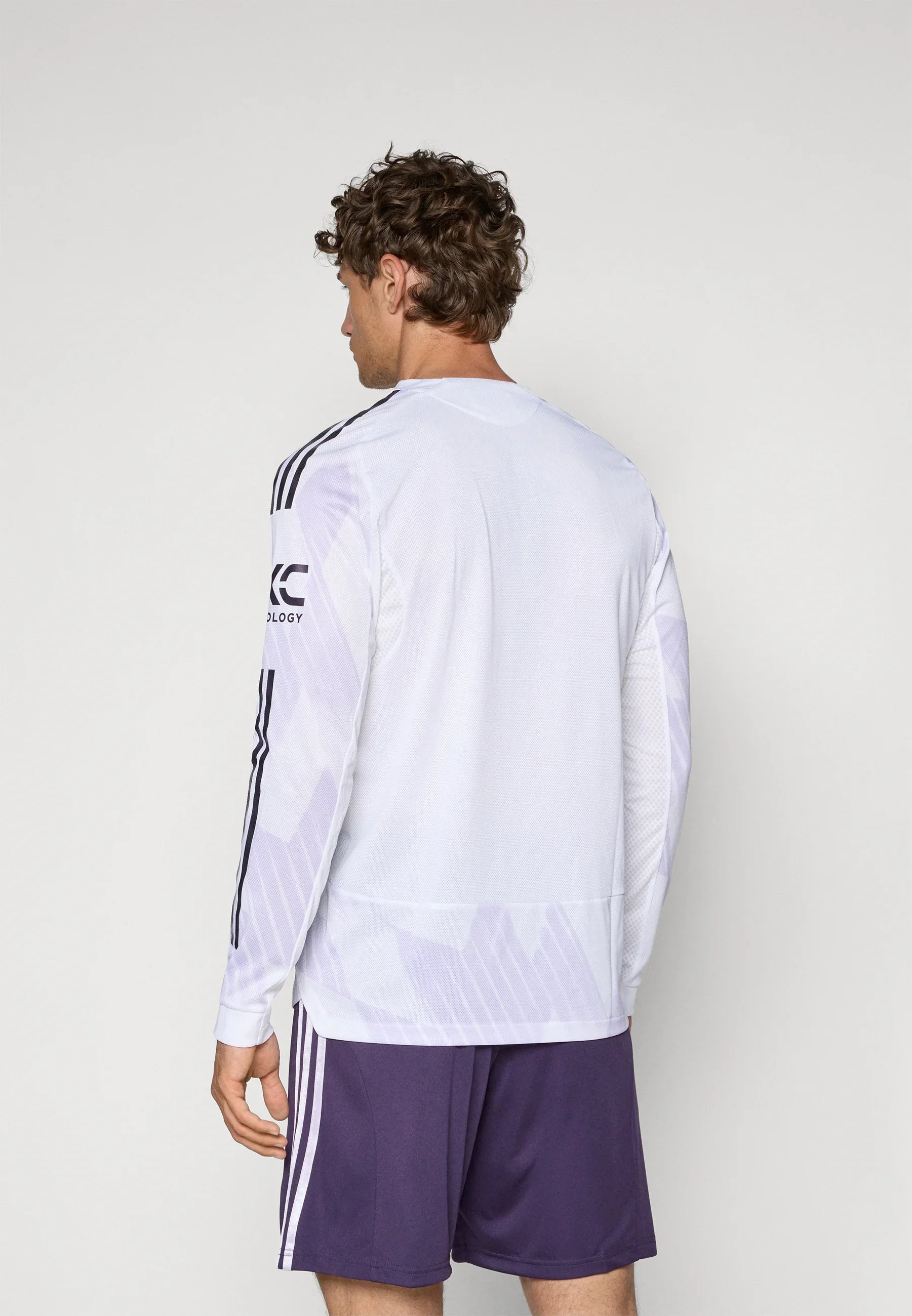 Manchester United 25/26 Away Shirt - Long Sleeve