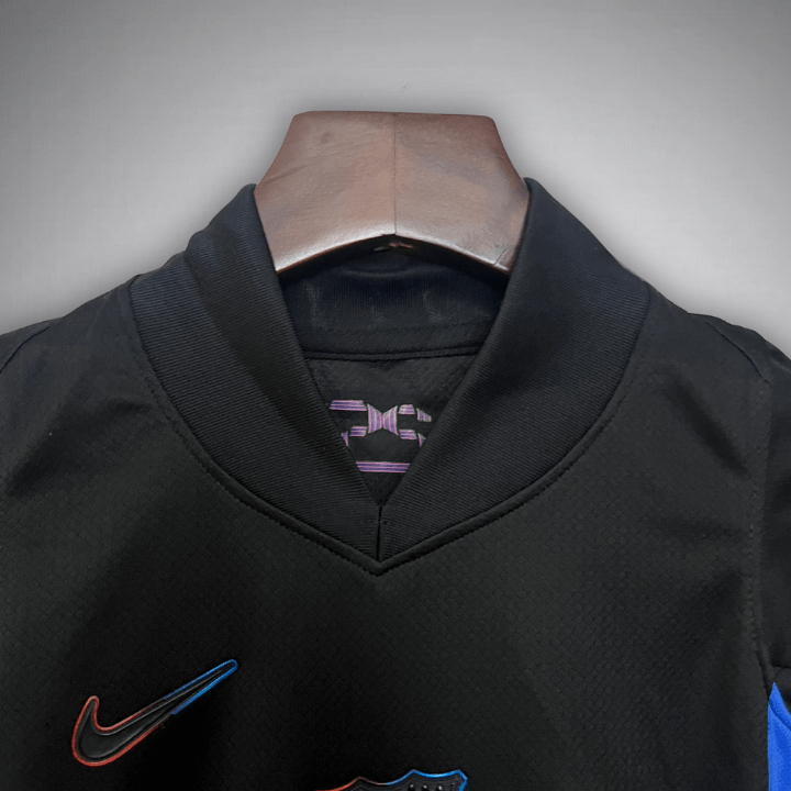 24/25 FC Barcelona Away Kids Kit