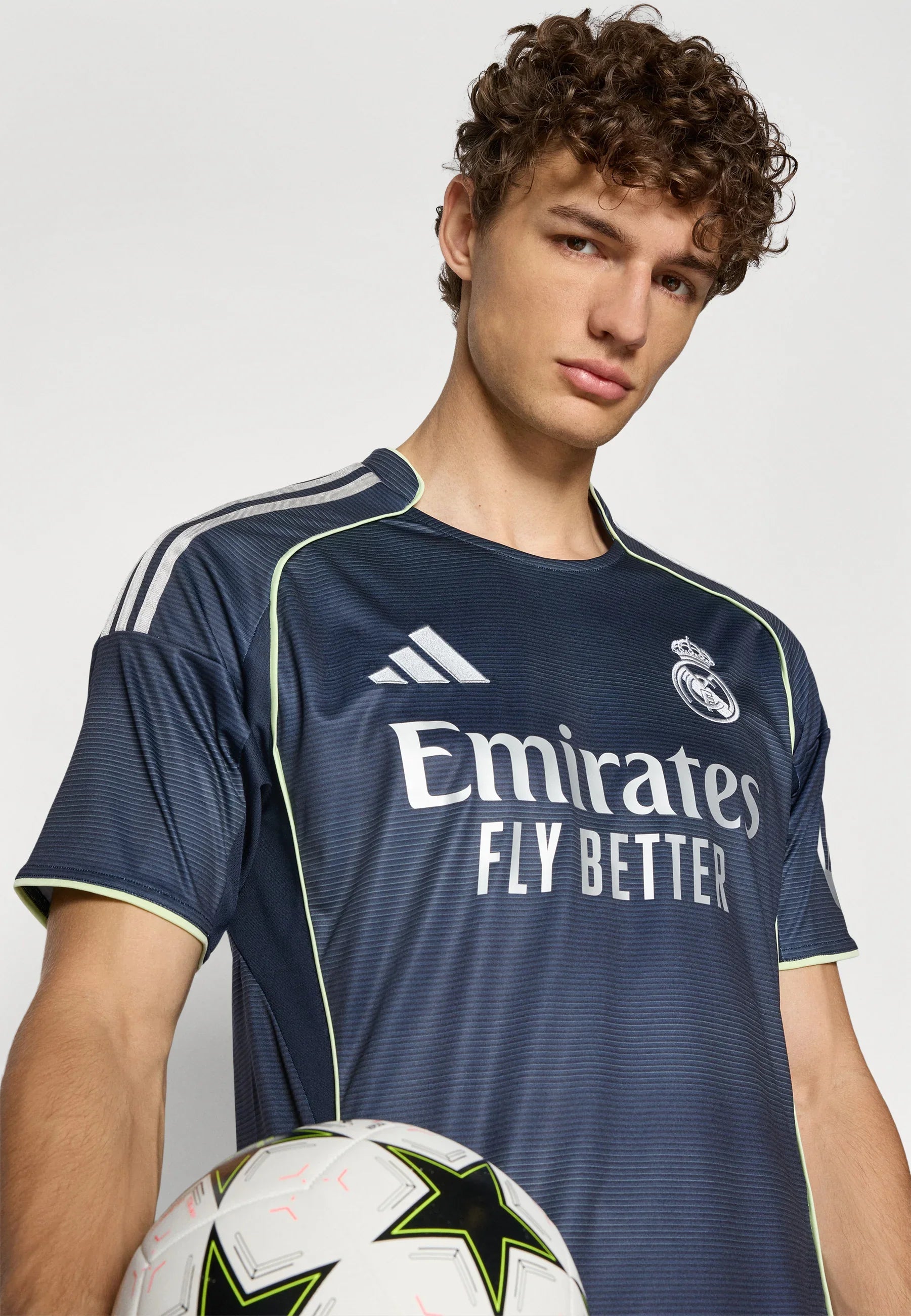 Real Madrid 25/26 Away Kit