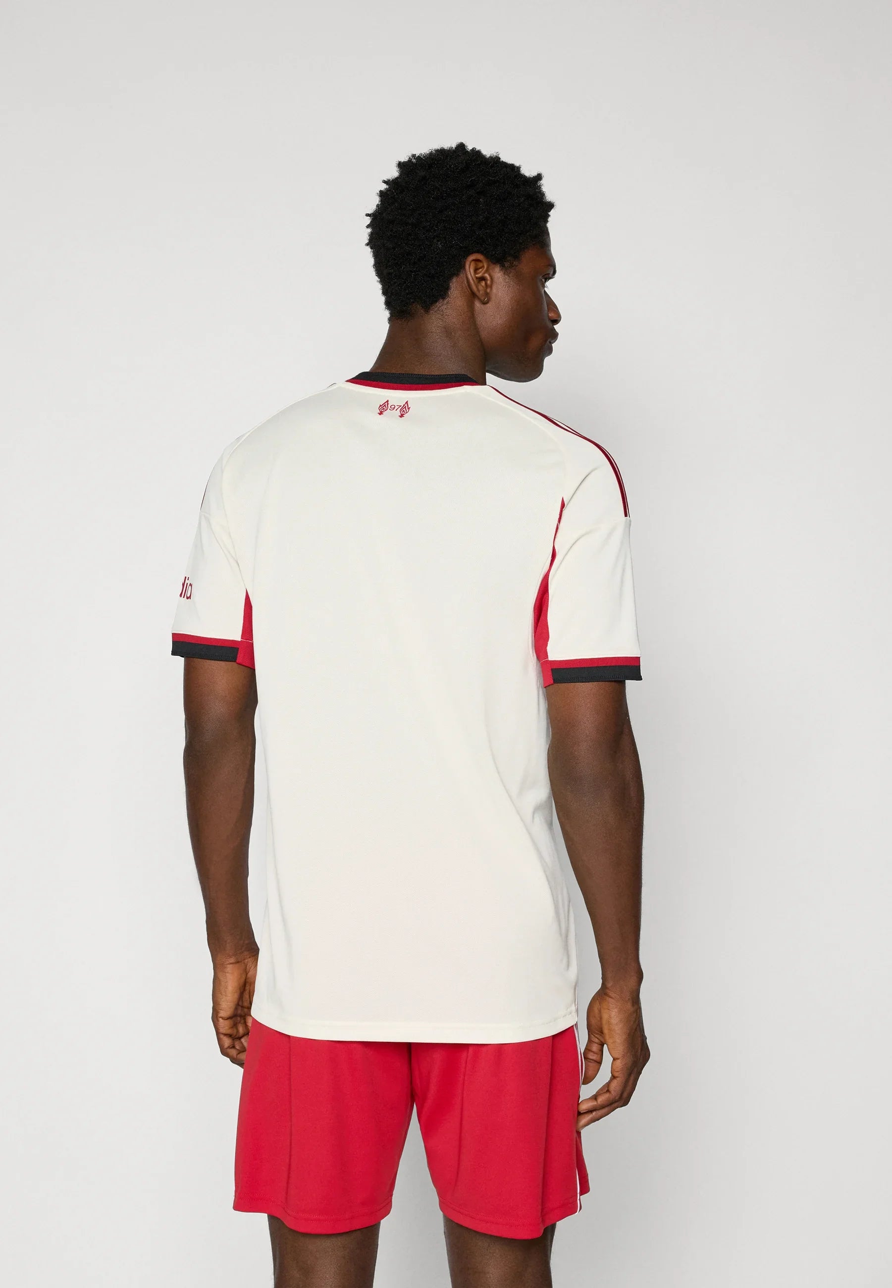 Liverpool 25/26 Away Shirt