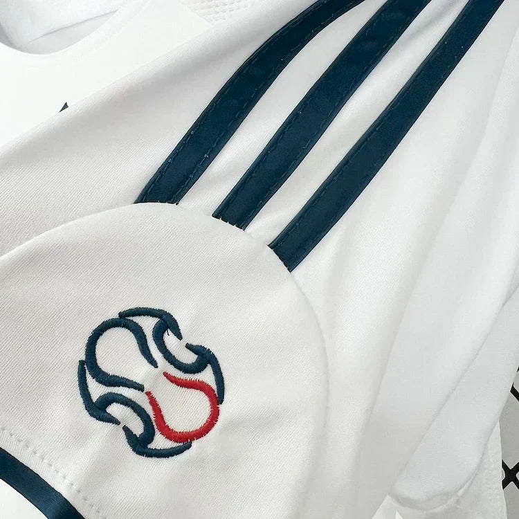 2006-2007 Liverpool Retro Away Shirt