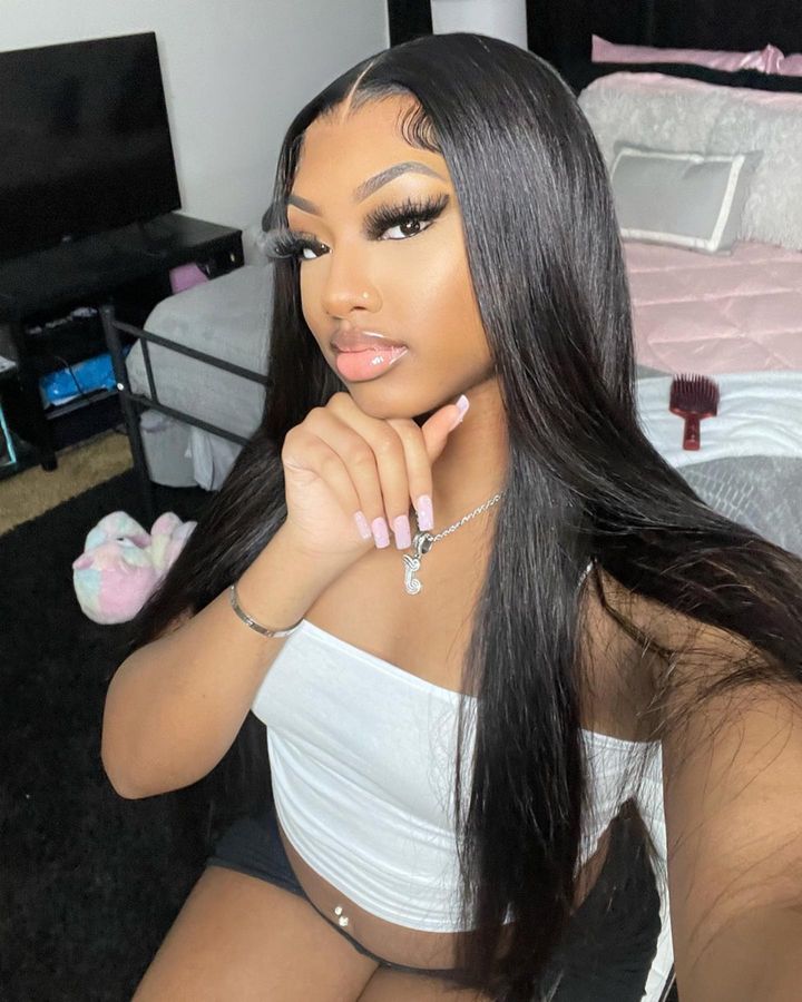 200% 250% Density 13x4 HD Transparent Straight Lace Front Human Hair Wigs