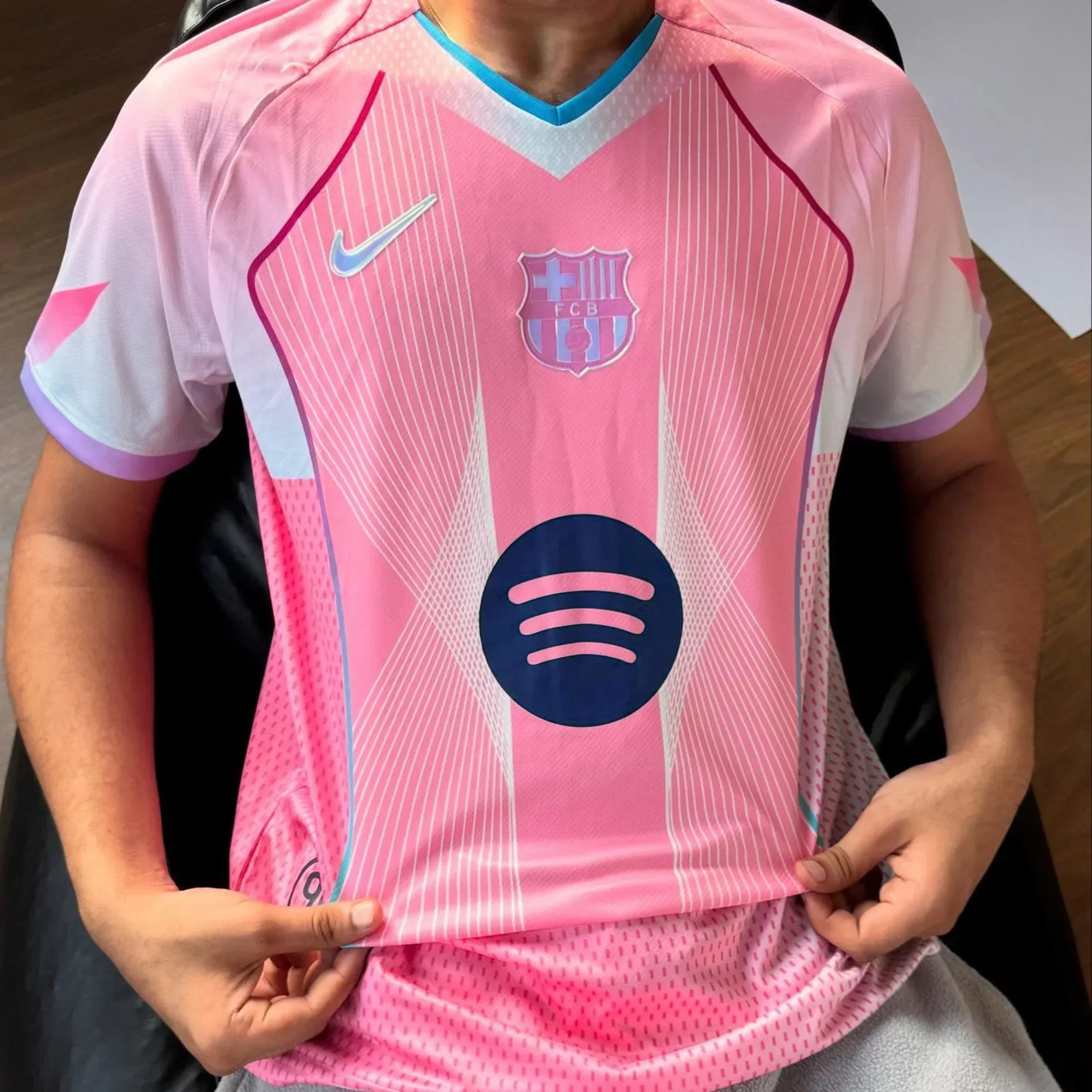 FC Barcelona 25/26 Total 90 Kit