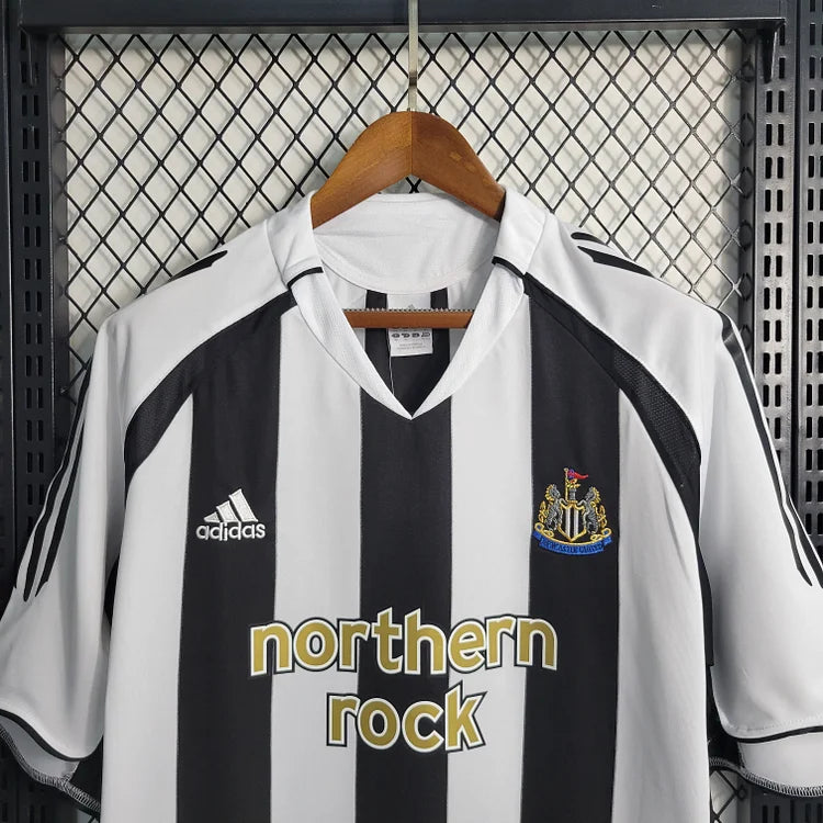 2004-2006 Newcastle United Retro Home Shirt