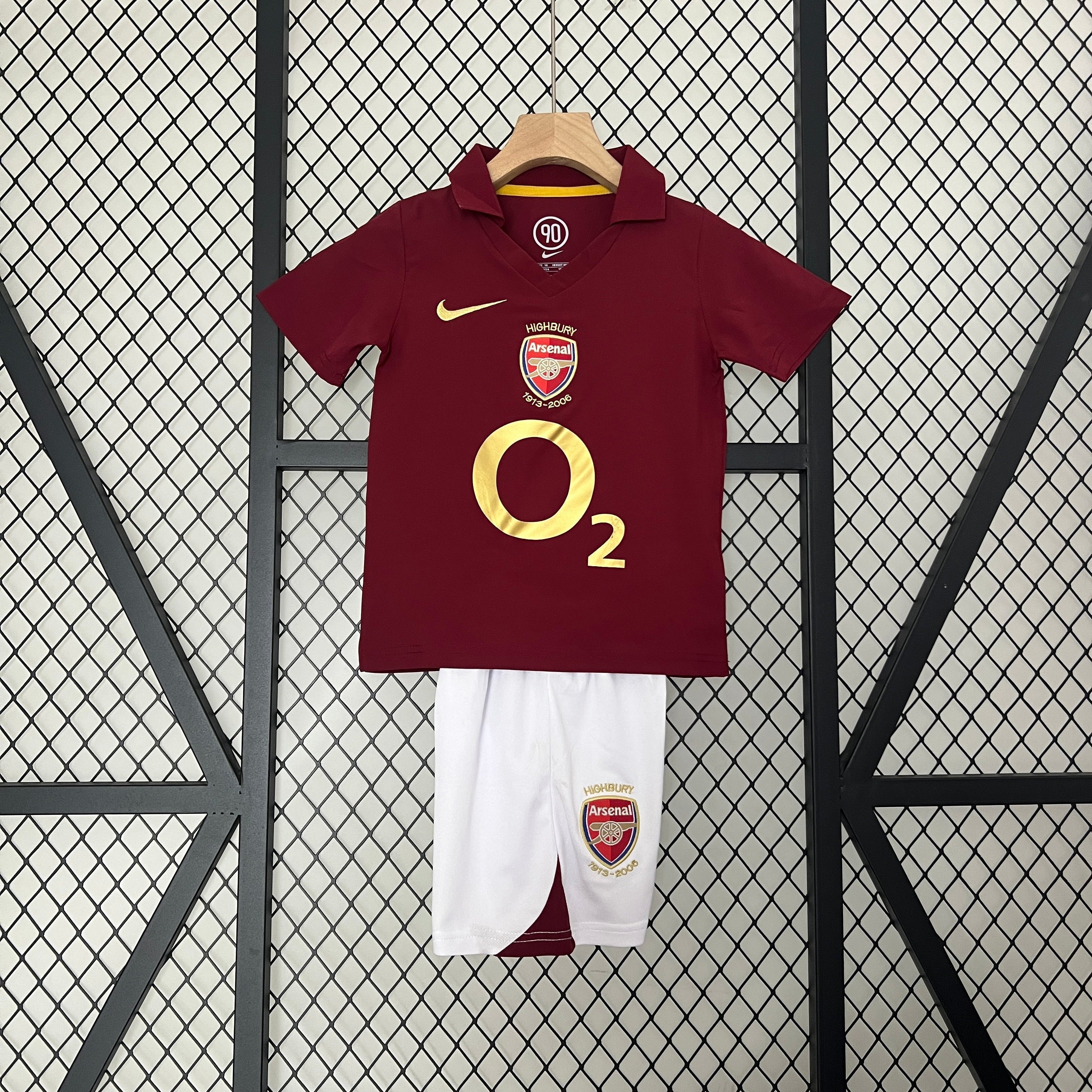 2005-2006 Arsenal Home Kids Kit