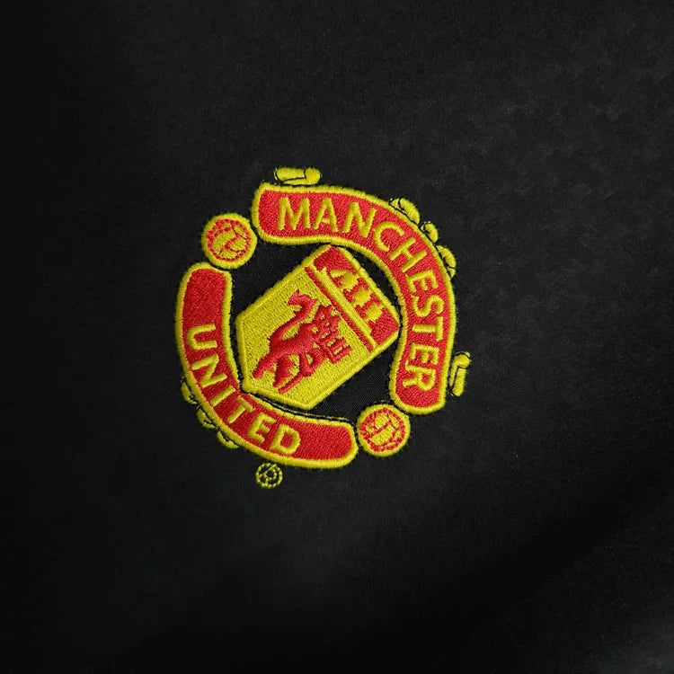 2003-2004 Manchester United Retro Away Shirt