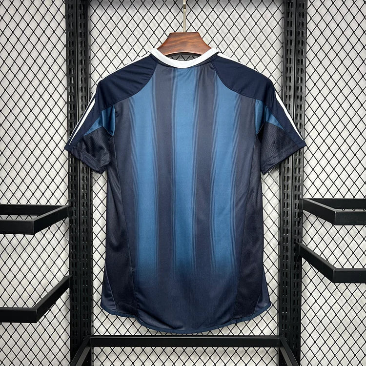 2004-2005 Newcastle United Retro Away Shirt