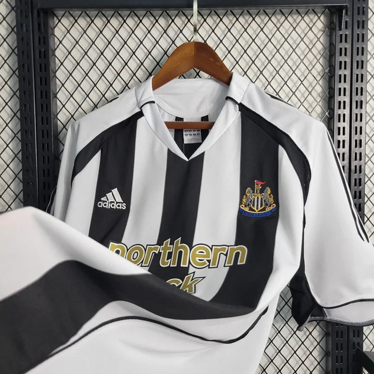2004-2006 Newcastle United Retro Home Shirt