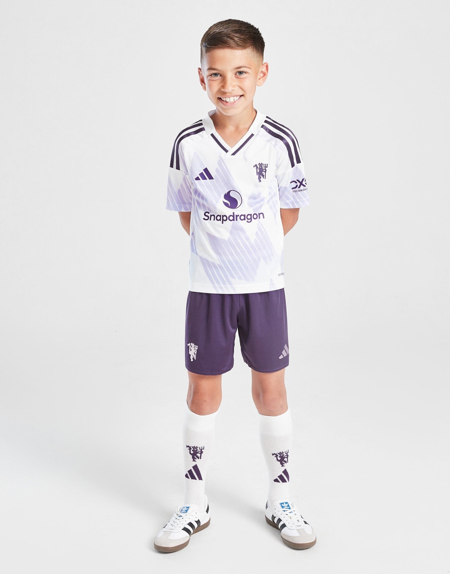 Manchester United 25-26 Away Kids Kit