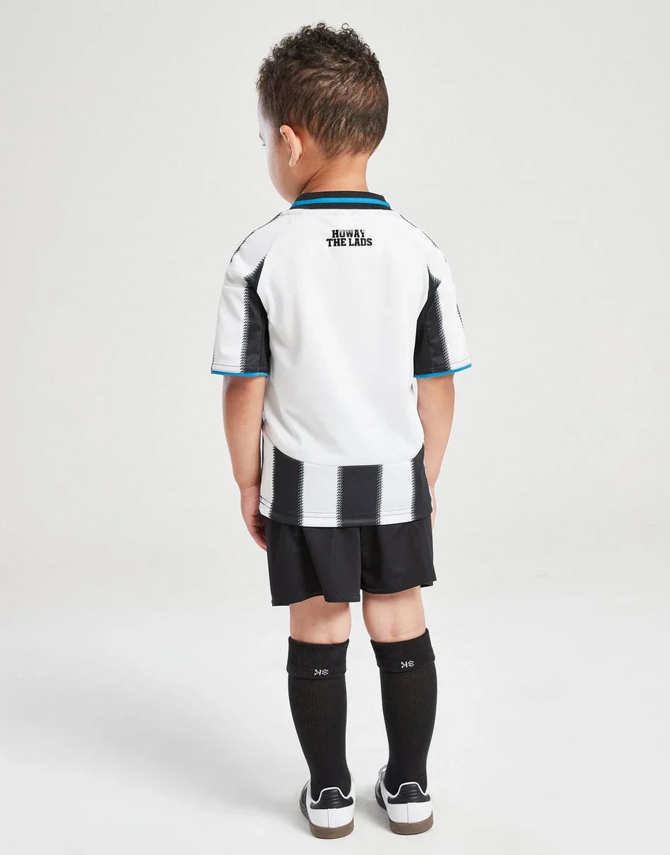 Newcastle 25-26 Home Kids Kit