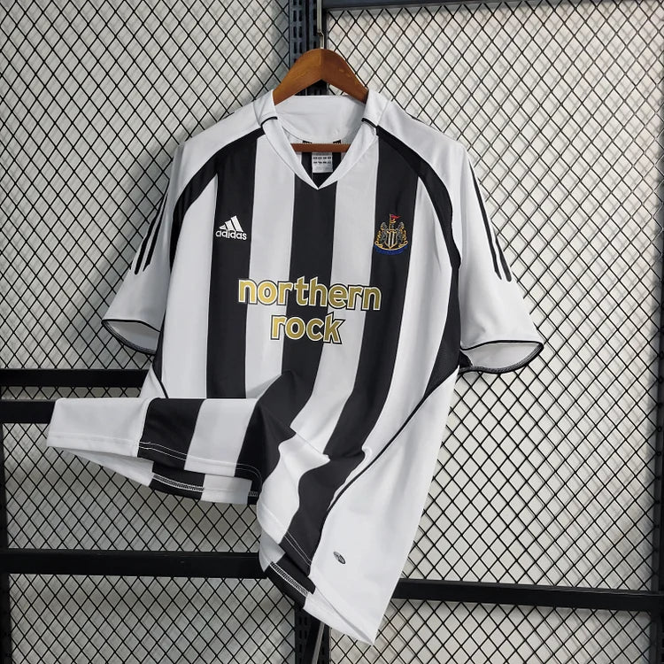 2004-2006 Newcastle United Retro Home Shirt