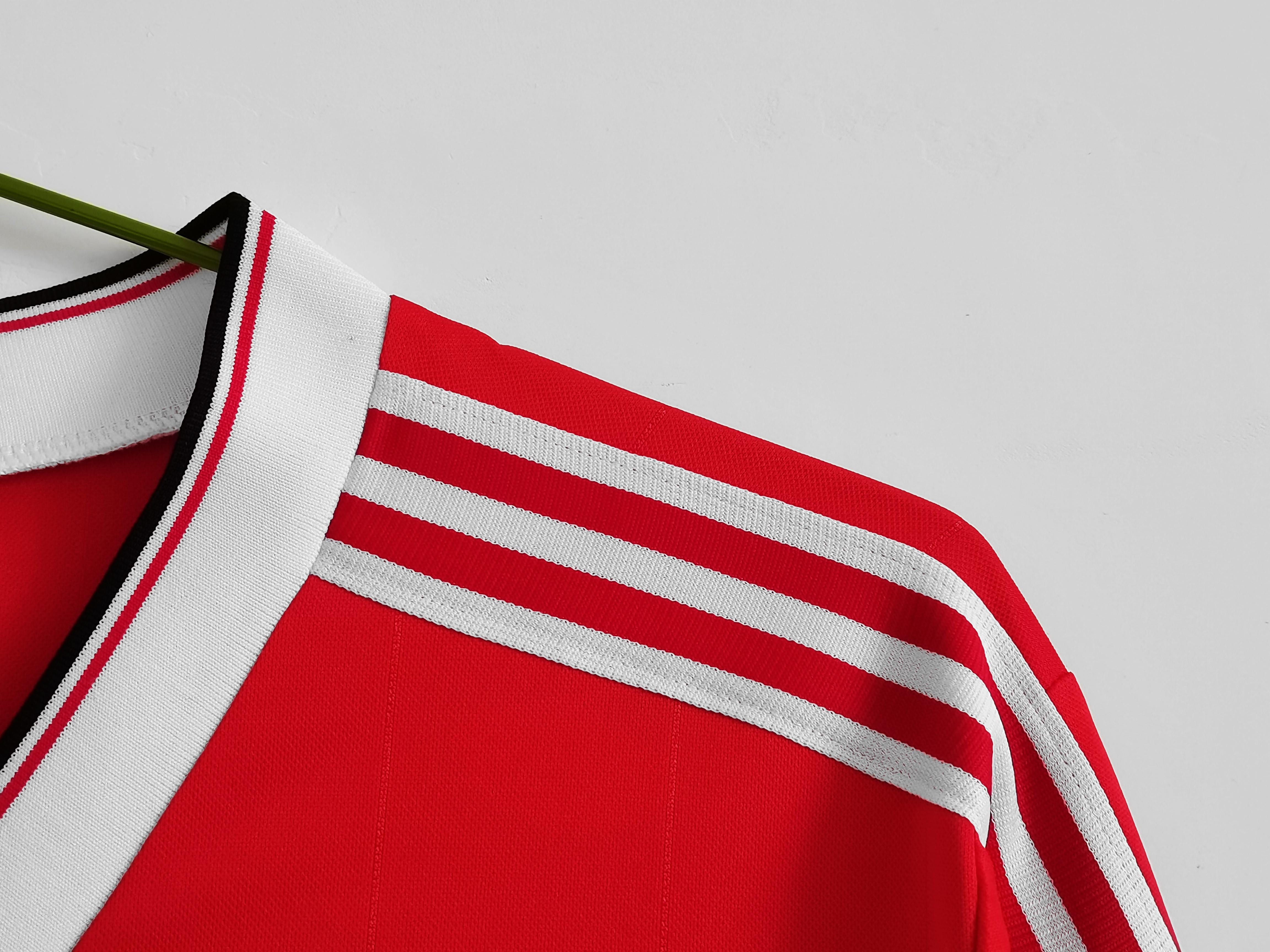 Manchester United 1986/1987 Retro Home Shirt - Long Sleeve
