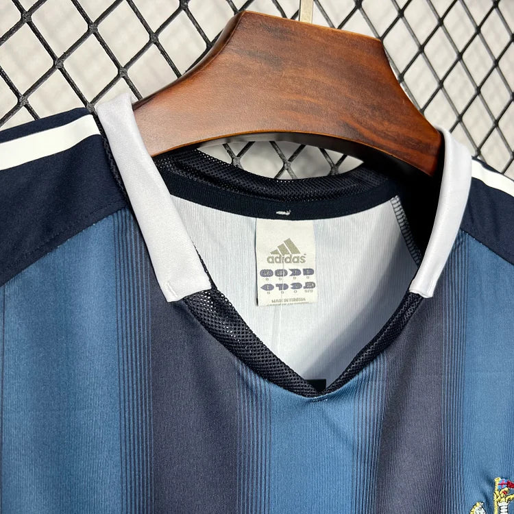 2004-2005 Newcastle United Retro Away Shirt