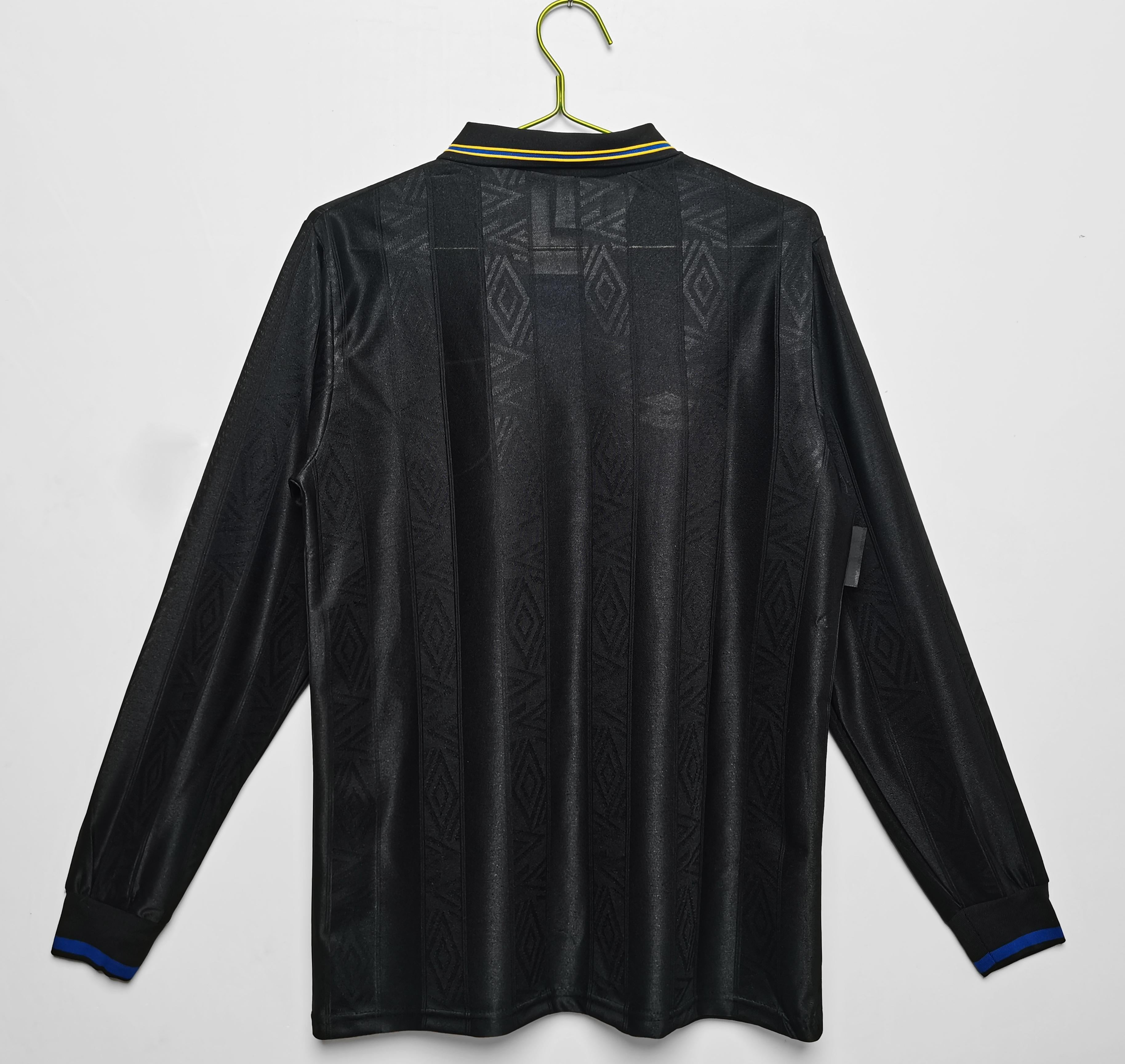 Manchester United 1993/1995 Retro Away Shirt - Long Sleeve