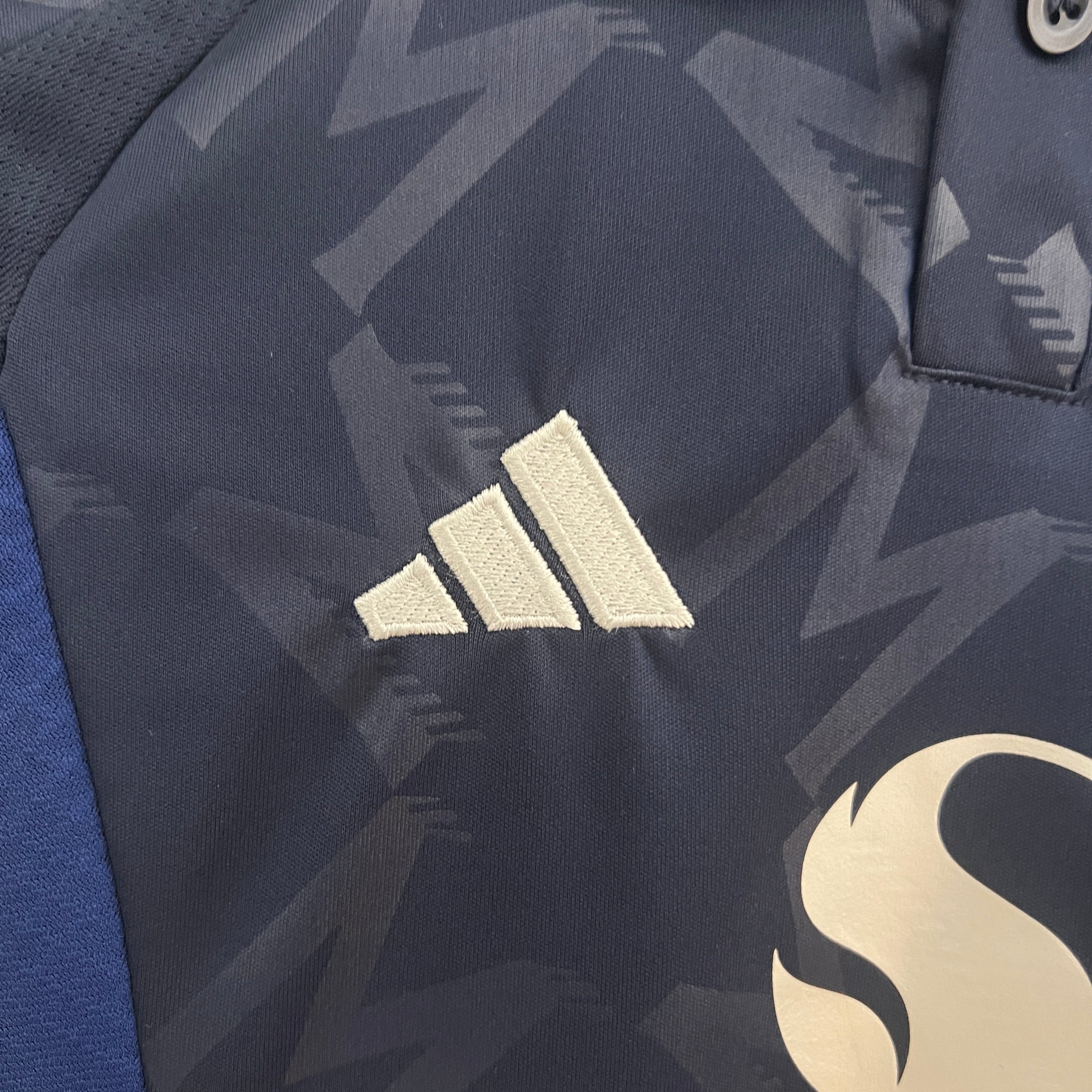 Manchester United 2024/25 Away Kids Kit