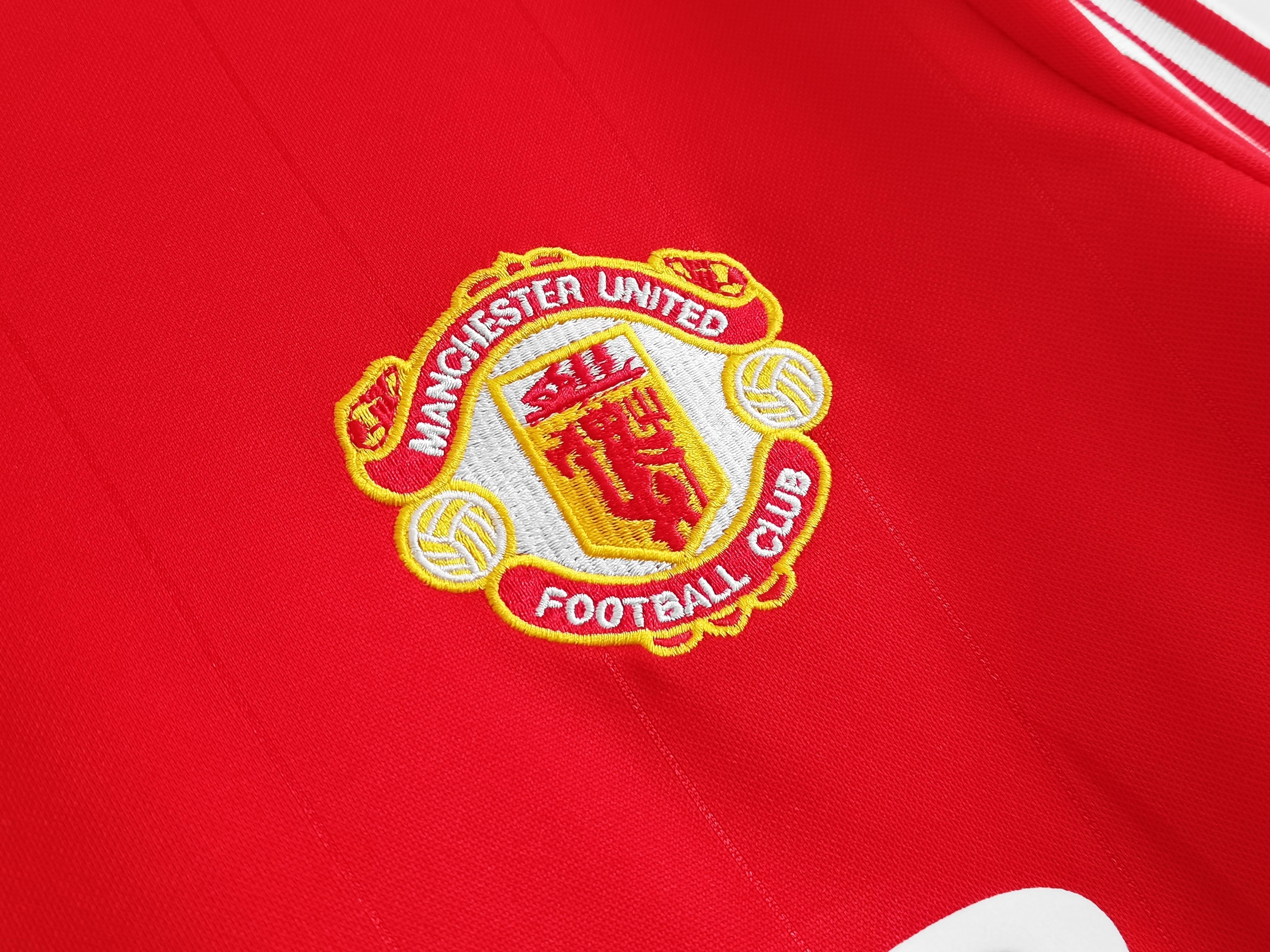 Manchester United 1986/1987 Retro Home Shirt - Long Sleeve