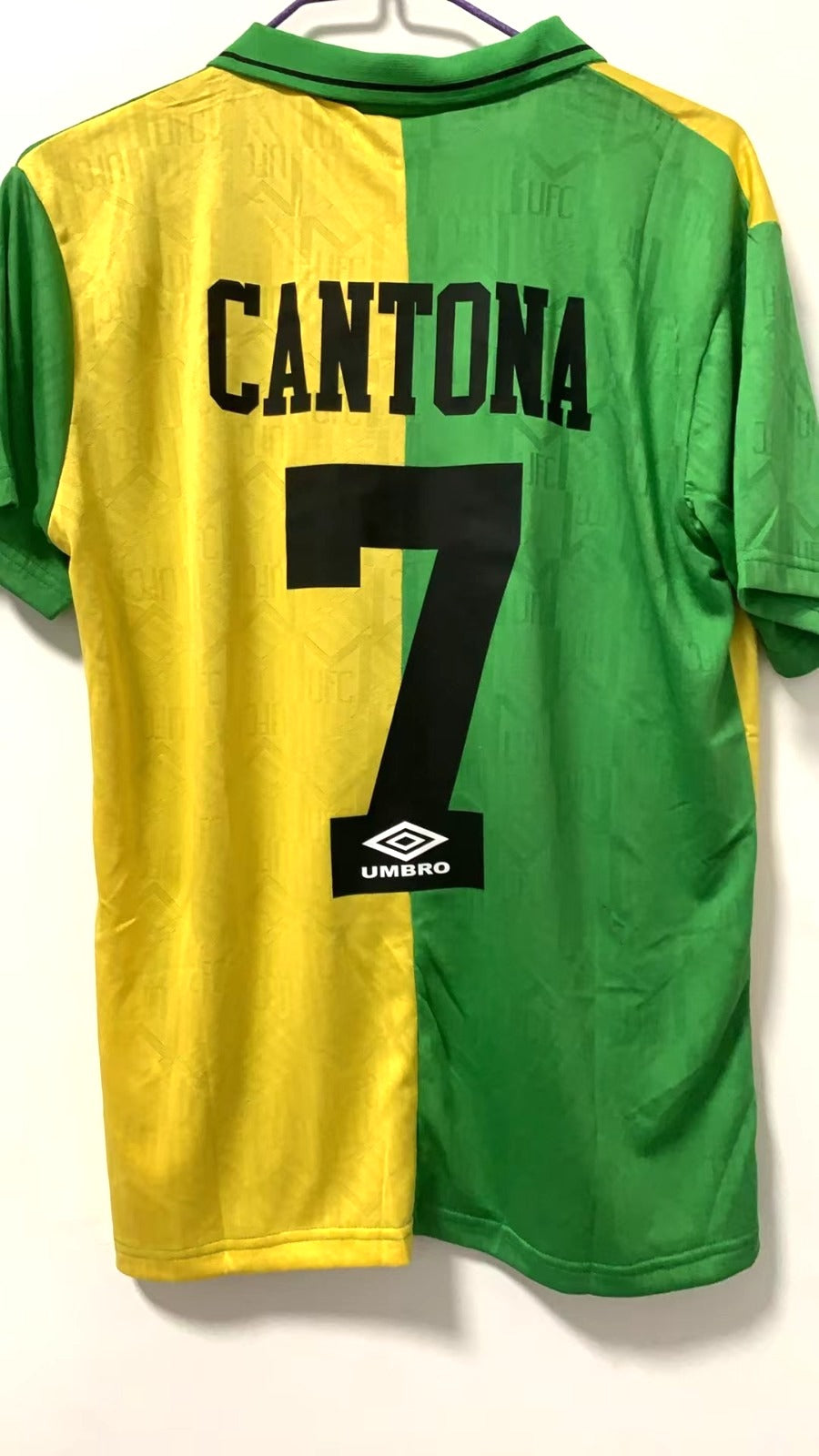 Manchester United 1992/1994 Third Retro Shirt