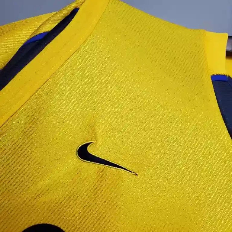 Arsenal 1999-2000 Away Kit