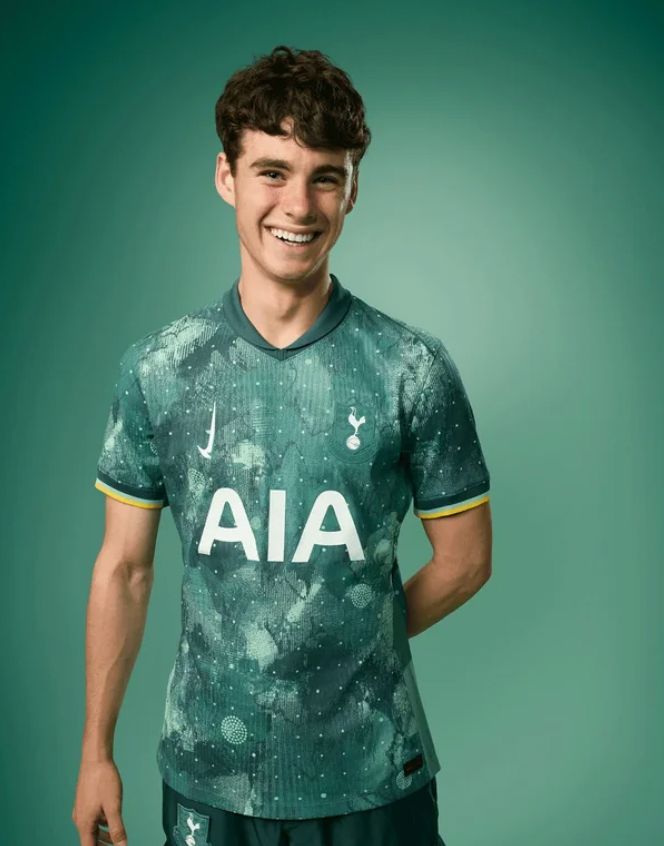 Tottenham Hotspur 2024/25 Third Shirt