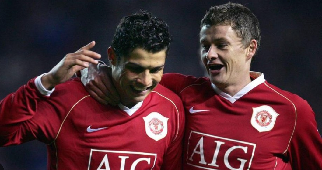 Manchester United 2006/2007 Retro Home Shirt - Long Sleeve