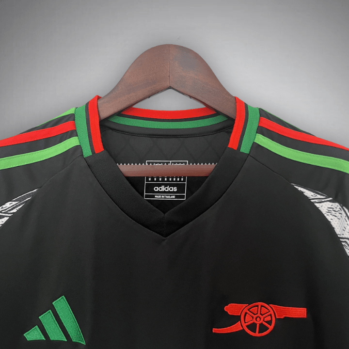 24/25 Arsenal Away Kit