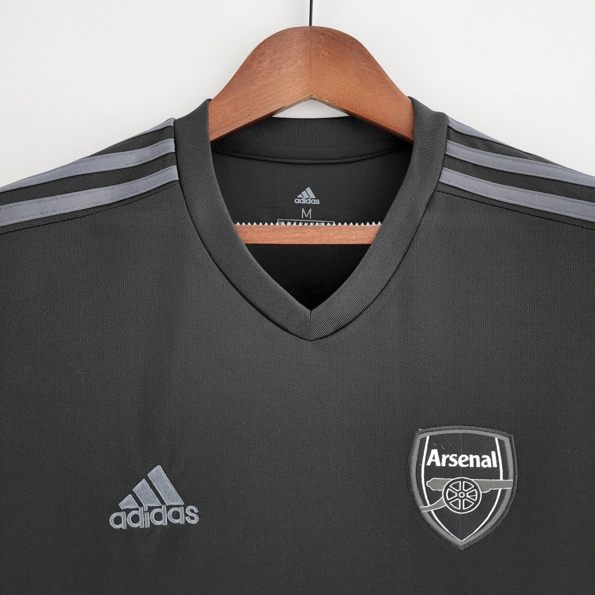Arsenal 2022/2023 All Black Pre-Match Training Shirt