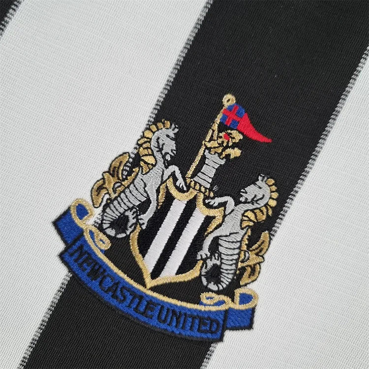 2000-2001 Newcastle United Retro Home Shirt