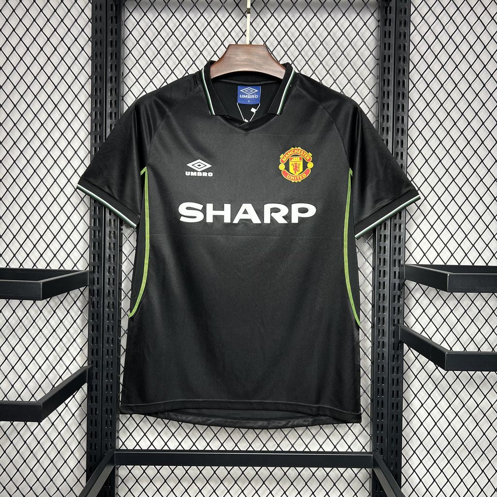 1998-1999 Manchester United Third Shirt