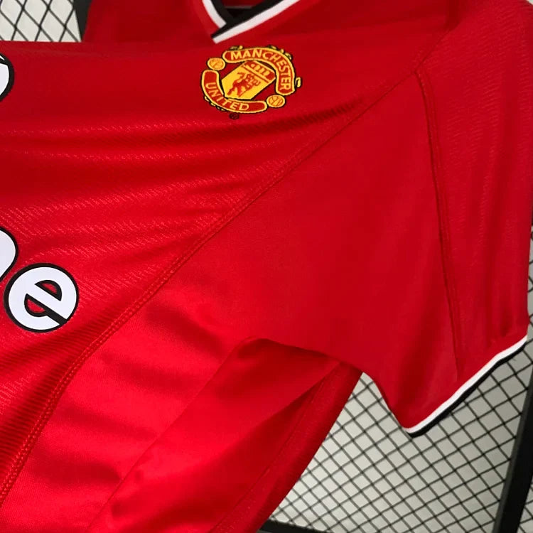 2003-2004 Manchester United Retro Home Shirt
