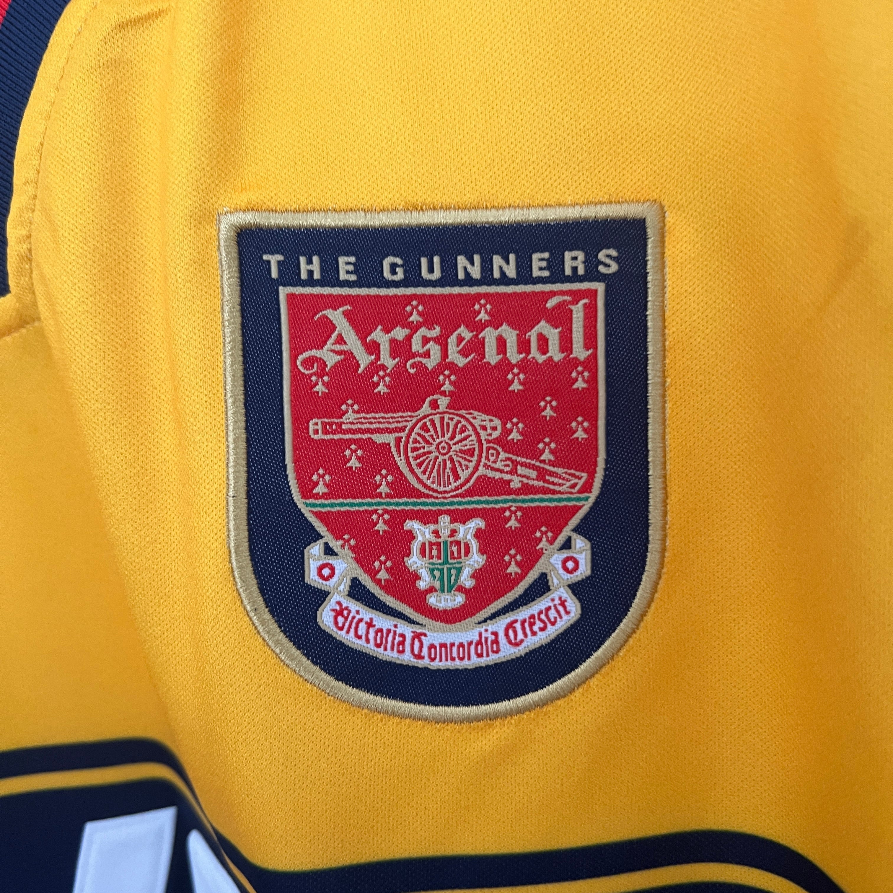 1997-1998 Arsenal Away Shirt