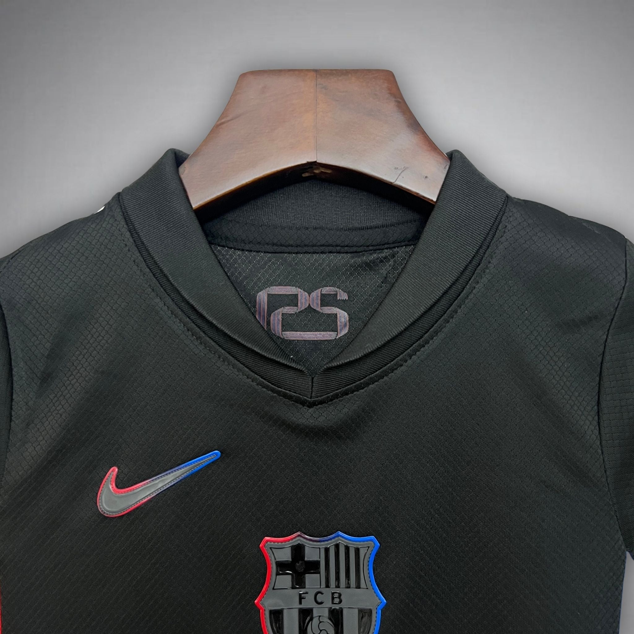 FC Barcelona x Travis Scott Away Kids Kit
