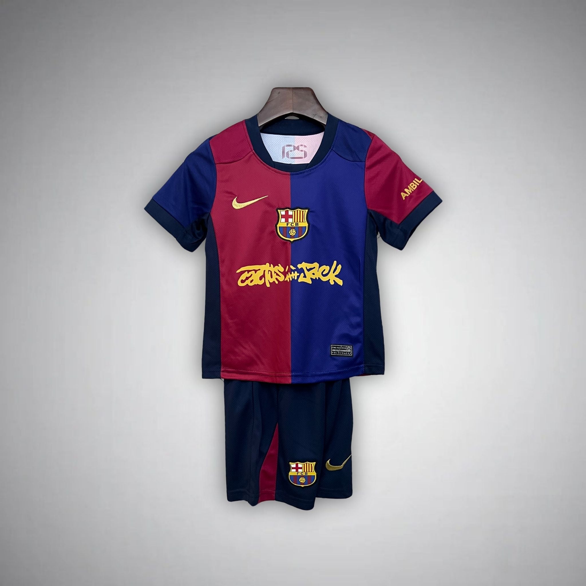 FC Barcelona x Travis Scott Home Kids Kit