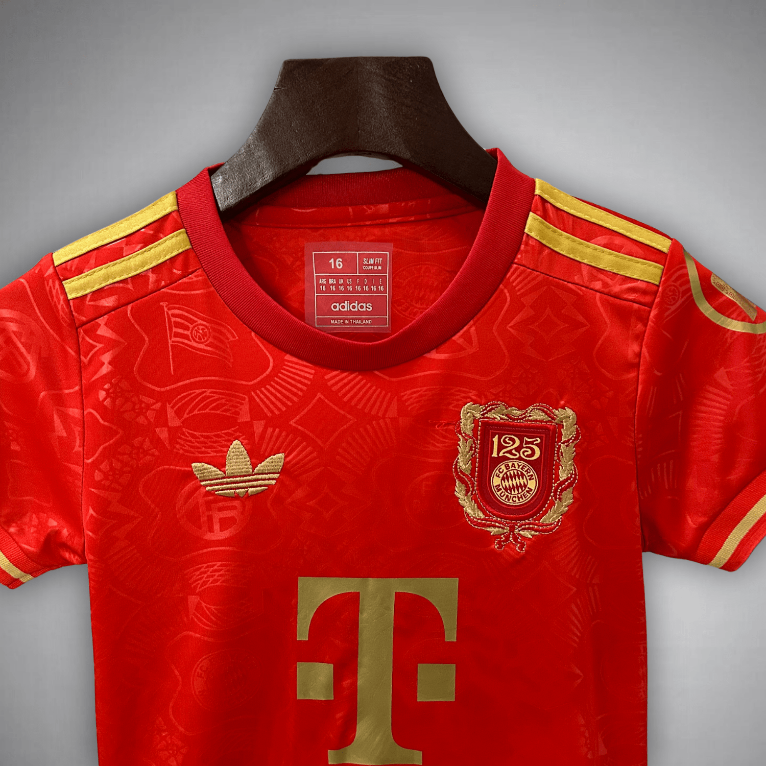 FC Bayern 125 Anniversary Kids Kit