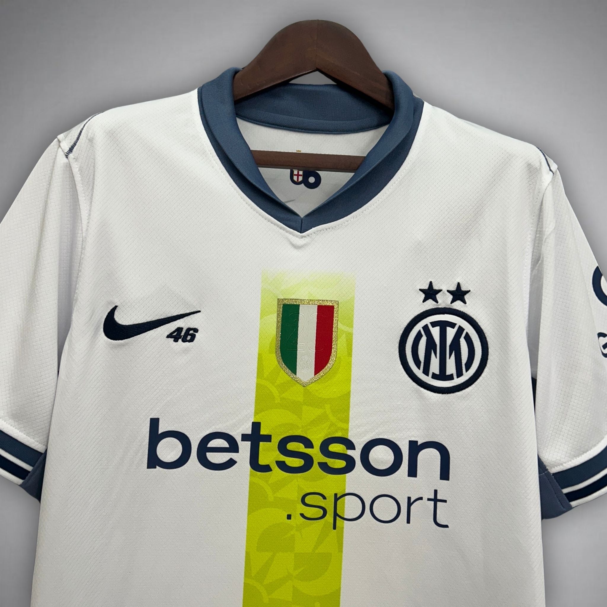 Inter Milan x Valentino Rossi Kit