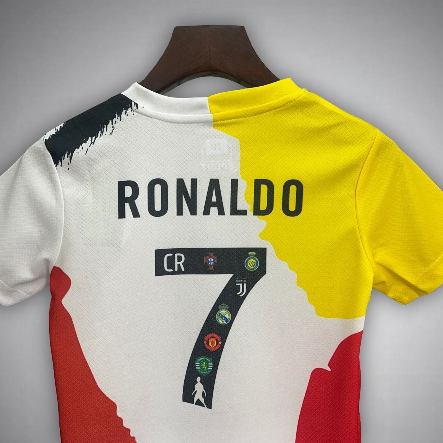 Legendary Ronaldo Kids Kit