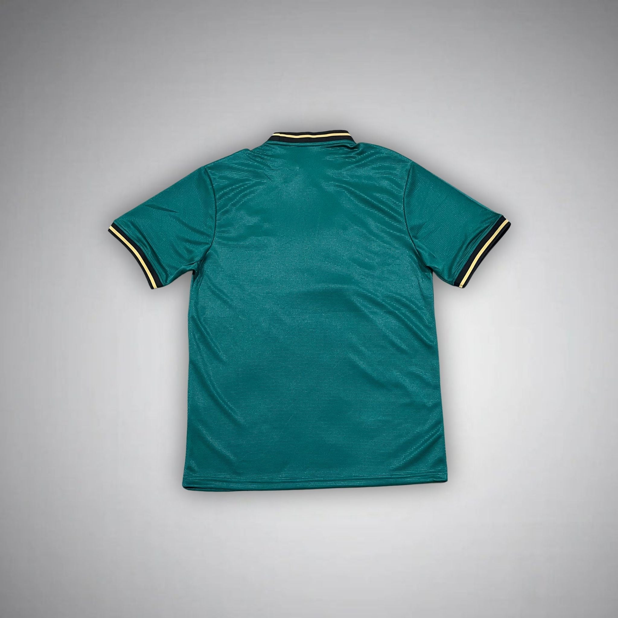 Liverpool x Jordan Kit