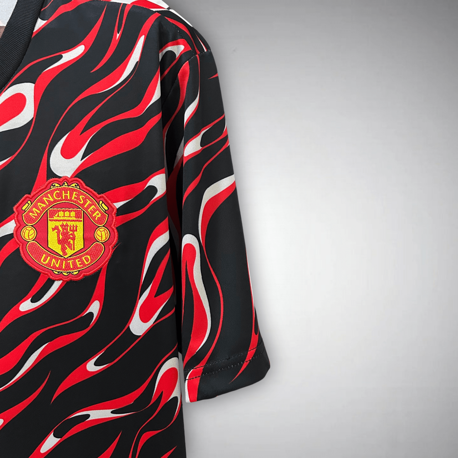 Manchester United Molten Flow Kit