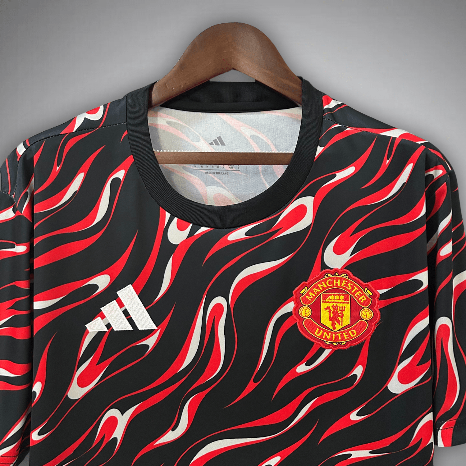 Manchester United Molten Flow Kit