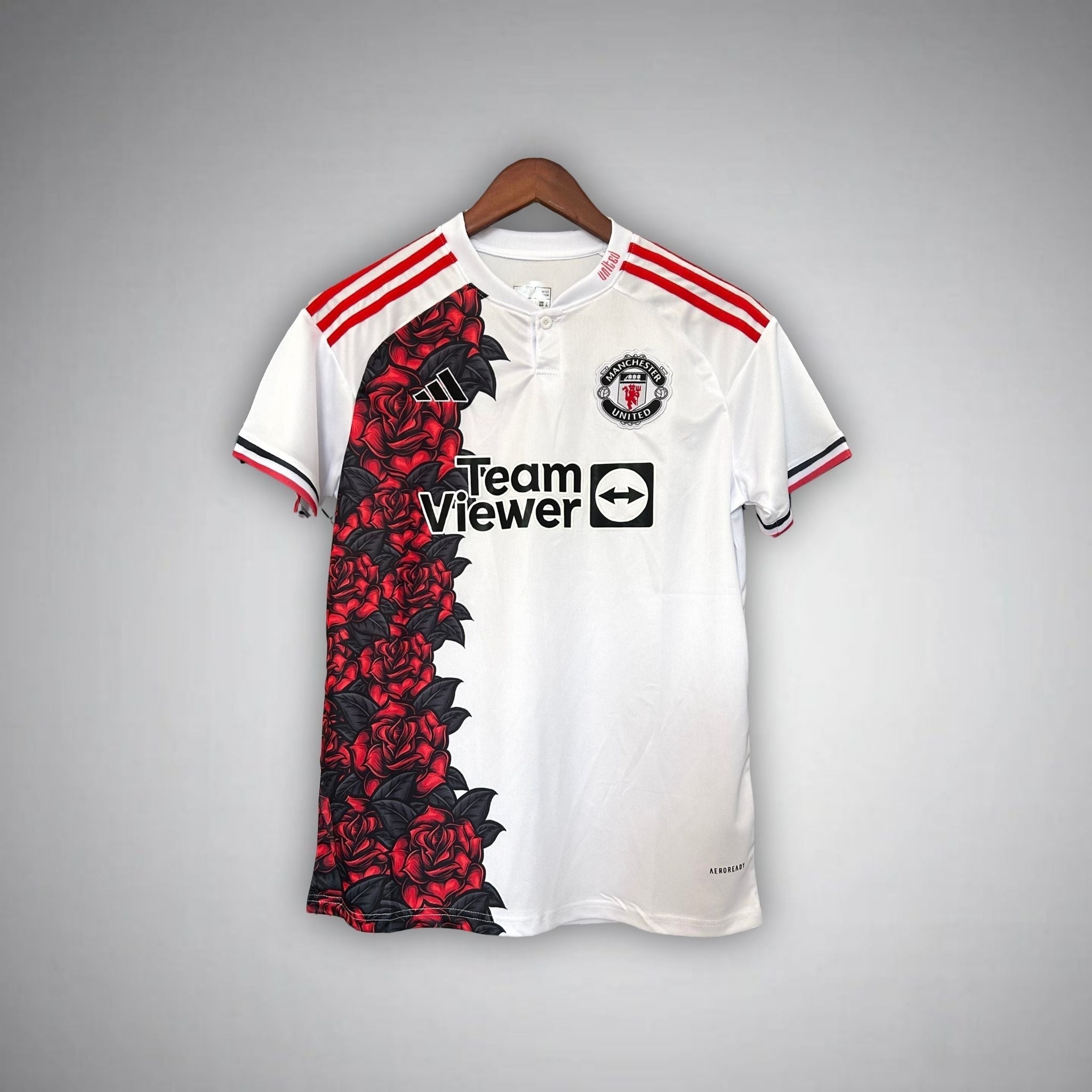 Manchester United Theatre of Dreams Kit