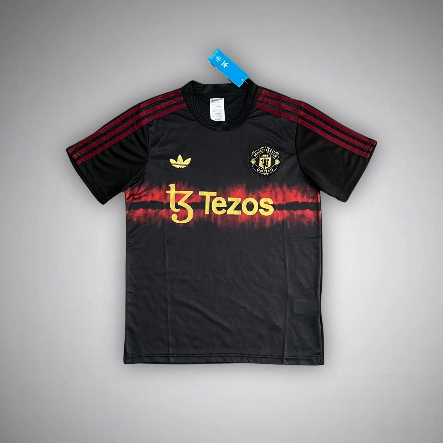 Manchester United Classic Flame Kit