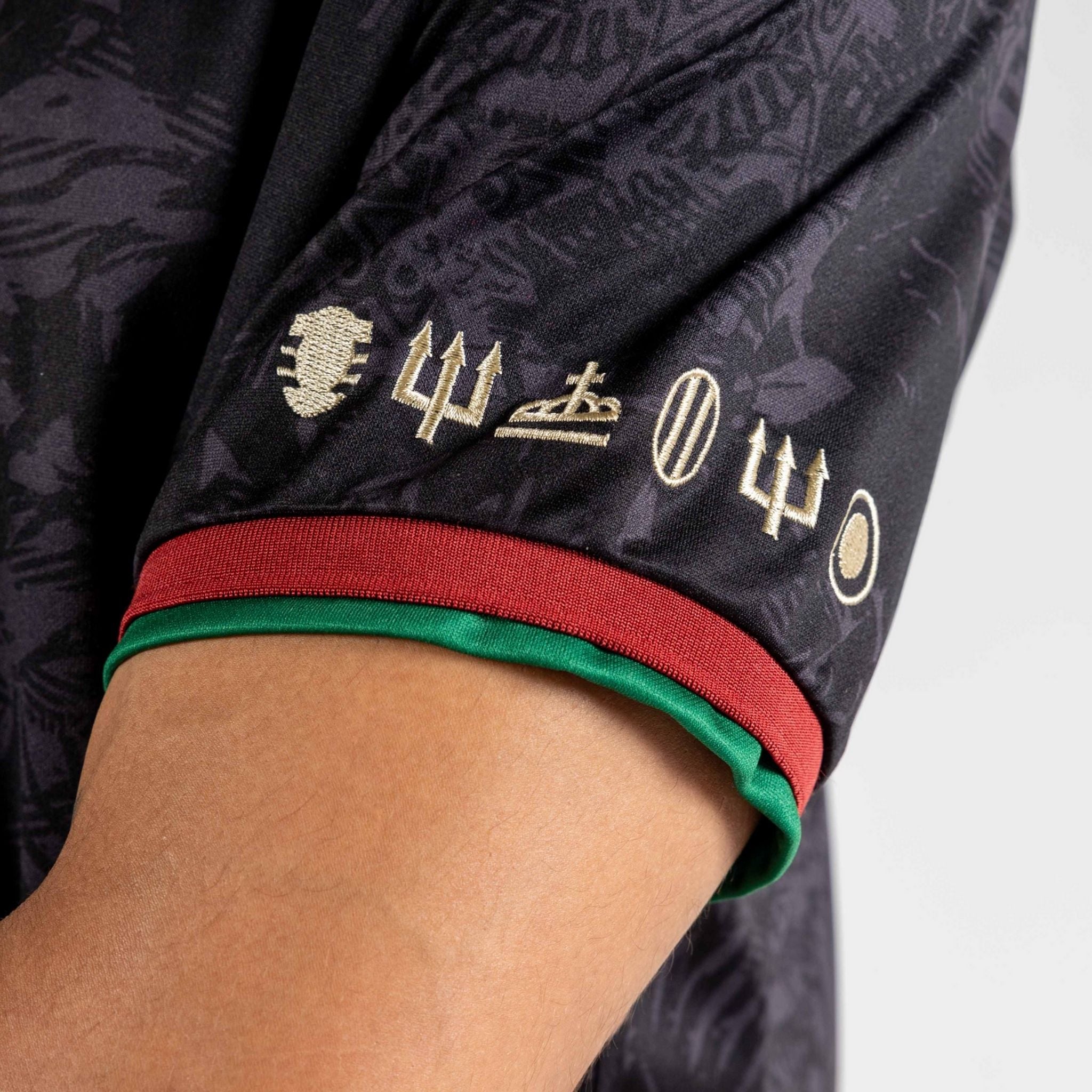 Portugal The Siu Black Kit - Ronaldo